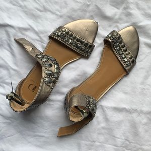 Kelsi Dagger 7.5 flat sandal beaded. Greek style. Never worn. Smoke free home
